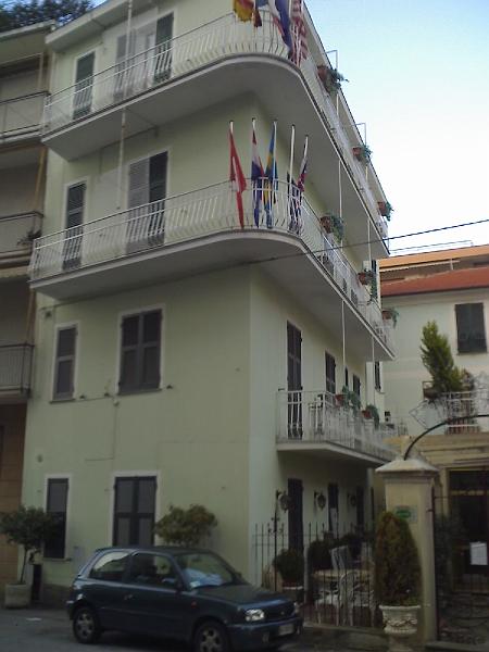 villa luisa facciata albergo.jpg - HOTEL Villa Luisa facciata albergo